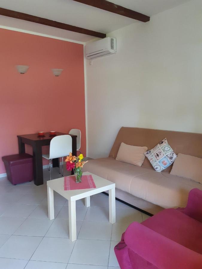 Cvjetni Apartmani Cetinje Exterior foto